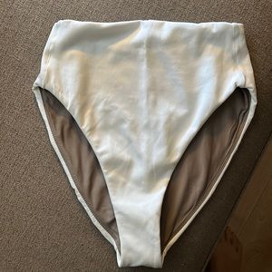 Left on Friday Hi Hi Bottom Small